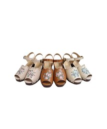 F i.n.t | ローズ刺繍サンダル/F i.n.t(サンダル)