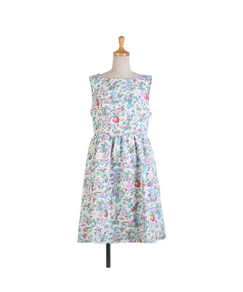 F i.n.t（フィント）の「フラワーベース柄バックリボンワンピース/F i.n.t（ワンピース・レディース・その他）」の2枚目の写真