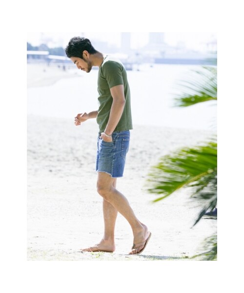 URBAN RESEARCH Sonny Label（アーバンリサーチサニーレーベル）の「USAcottonスラブクルーネックTシャツ（その他・メンズ・カーキ/ネイビー/レッド/ブラック/オフ・M/L）」の9枚目の写真