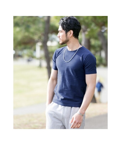 URBAN RESEARCH Sonny Label（アーバンリサーチサニーレーベル）の「USAcottonスラブクルーネックTシャツ（その他・メンズ・カーキ/ネイビー/レッド/ブラック/オフ・M/L）」の19枚目の写真