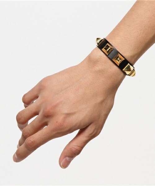 レザーブレス 603（ロクマルサン）の「603 スタッズレザーブレス