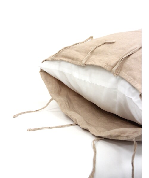 H.P.DECO（エイチ・ピー・デコ）の「CARAVANE |リネンクッションカバー 50×70（その他・0017 Aubepine・Free）」の2枚目の写真