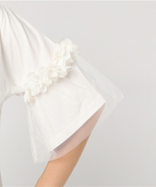 archives（アルシーヴ）の「フラワーチュール袖Ｔ（Tシャツ/カットソー・レディース・オフホワイト/ブラック/カーキ・MEDIUM）」の8枚目の写真