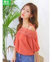 KORMARCH | オフショルダーフラワーレースポイントブラウス(シャツ/ブラウス)