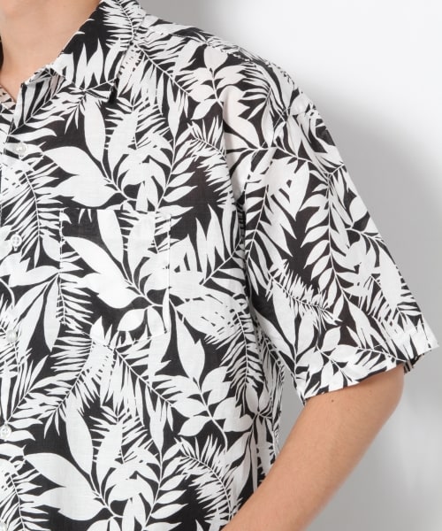 RAGEBLUE（レイジブルー）の「綿麻ボタニカルシャツ（トップス・ホワイト系/グレー系/ベージュ系）」の8枚目の写真