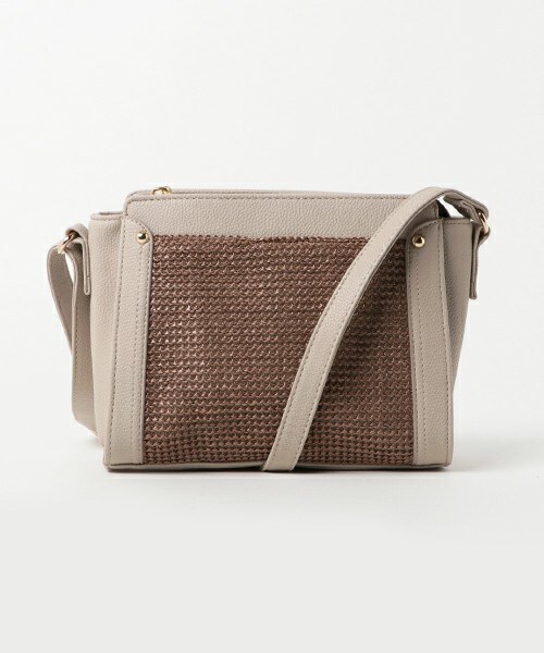 matelasse durer（マトラッセ デュレ）の「バイカラー異素材ショルダーＢＡＧ（ショルダーバッグ・レディース・オフホワイト/ブラウン・フリー）」の2枚目の写真