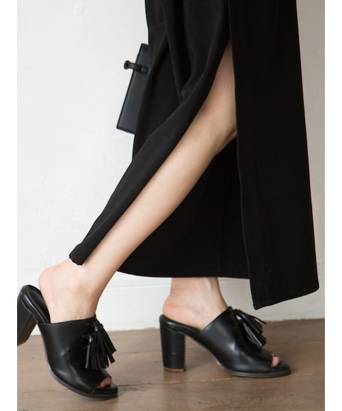 MERCURYDUO（マーキュリーデュオ）の「ジョーゼットサイドスリットフレアパンツ（パンツ・レディース・オフホワイト/ブラック/ベージュ・F）」の7枚目の写真