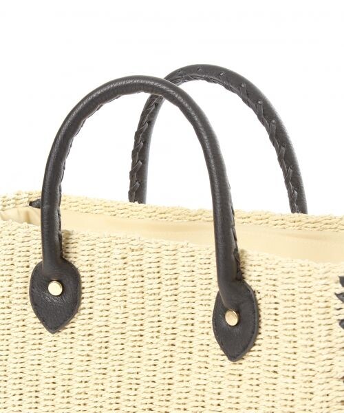 Andemiu（アンデミュウ）の「サイドアミアゲＢＯＸトート（バッグ・グレー/ブラック）」の10枚目の写真