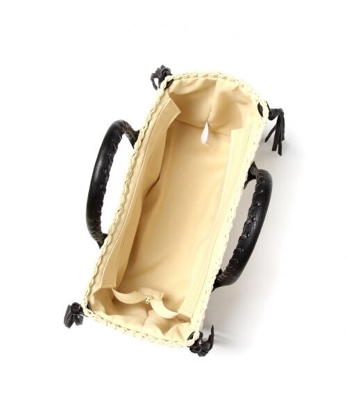 Andemiu（アンデミュウ）の「サイドアミアゲＢＯＸトート（バッグ・グレー/ブラック）」の15枚目の写真