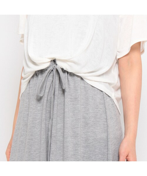 OZOC（オゾック）の「フレア袖マキシワンピース（ワンピース/ドレス・レディース・グレー/ブラック/ネイビー・その他）」の8枚目の写真