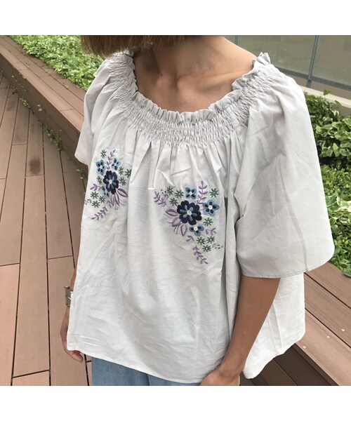 copine（コピン）の「2WAY刺繍入りオフショルブラウス/五分袖プルオーバー(4color)【クリックポスト対象商品】（シャツ/ブラウス・レディース・その他）」の5枚目の写真