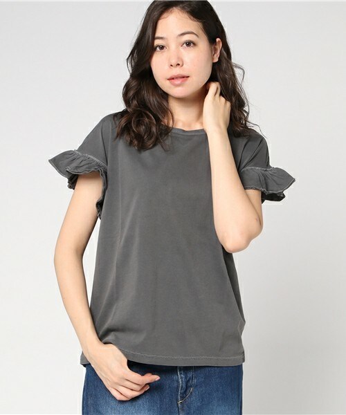 archives（アルシーヴ）の「製品染めフリルTシャツ（Tシャツ/カットソー・レディース・オフホワイト/チャコールグレー/ブルー・MEDIUM）」の2枚目の写真
