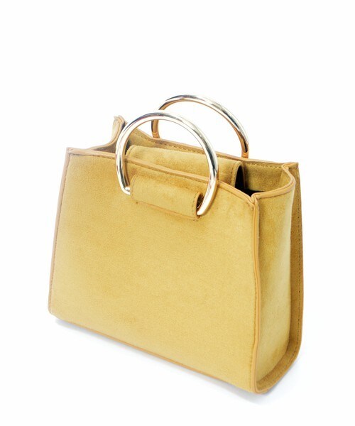 archives（アルシーヴ）の「リングハンドルスクエアミニショルダー（ショルダーバッグ・レディース・ブラック/マスタード/ピンク・MEDIUM）」の5枚目の写真