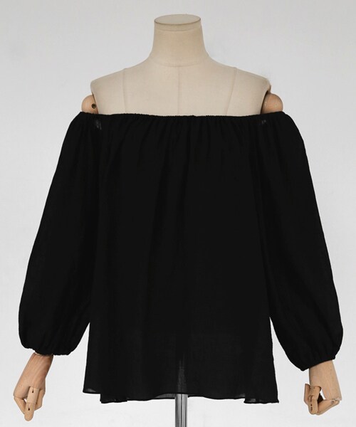 DHOLIC(ディーホリック)の「ソリッドカラーオフショルダ―コットンブラウス(シャツ/ブラウス・レディース・ライトグリーン/ホワイト/ライトベージュ/ブラック・FREE)」の3枚目の写真