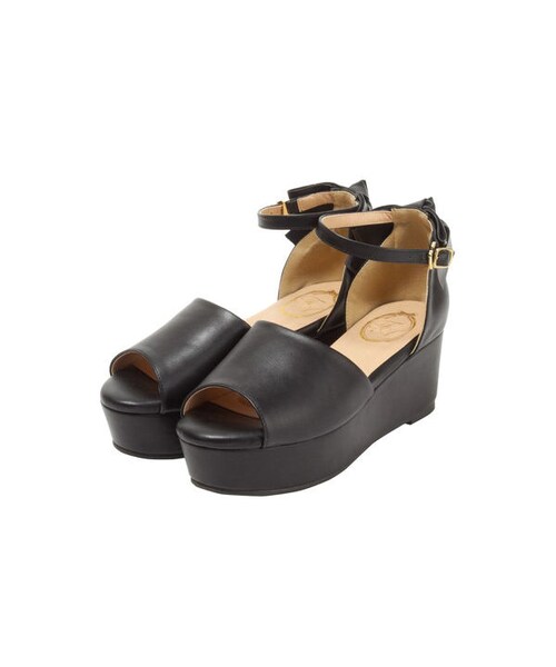 F i.n.t(フィント)の「バックリボンサンダル/F&A(サンダル・レディース・その他)」の3枚目の写真