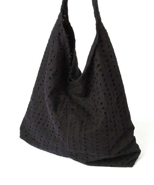 studio CLIP（スタディオクリップ）の「ワンハンドルレーストートバッグ（バッグ・ホワイト/ブラック）」の6枚目の写真