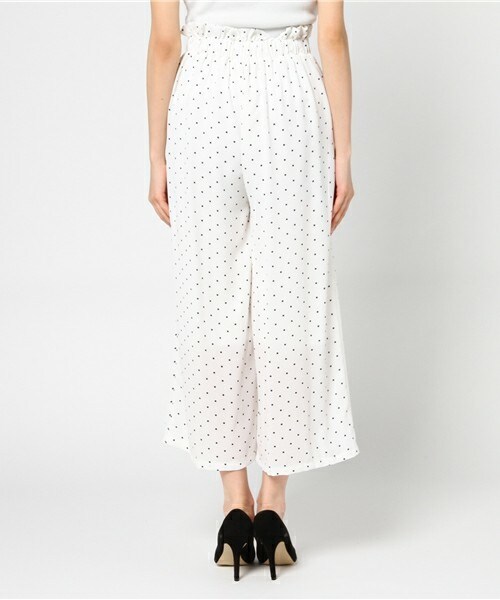 archives（アルシーヴ）の「ドット柄ワイドパンツ（その他パンツ・レディース・オフホワイト/ブラック・MEDIUM）」の5枚目の写真