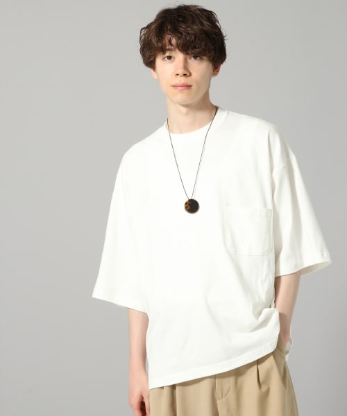 HARE(ハレ)の「BIGカットソー(トップス・オフホワイト/ブラック/イエロー/グリーン)」の1枚目の写真