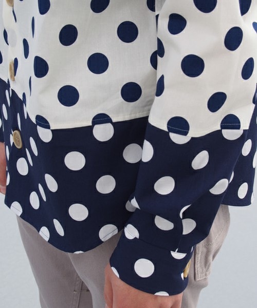 FRAPBOIS（フラボア）の「クオータースイッチ（シャツ/ブラウス・メンズ・ホワイト/ネイビー・2/3）」の4枚目の写真