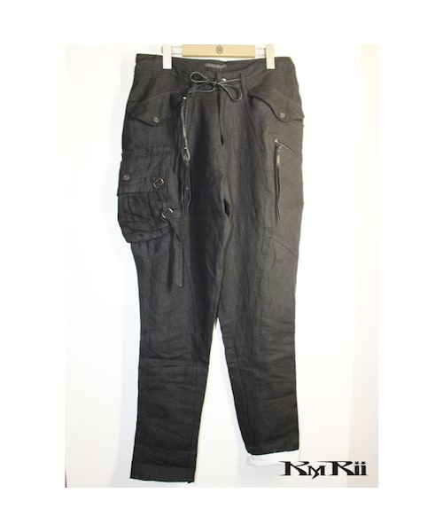 KMRii（ケムリ）の「KMRii ・ケムリ・LINEN CARGO PANTS・ブラック