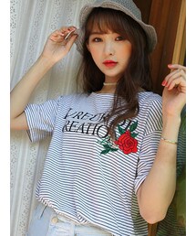 KORMARCH | ローズレタリングボーダーTシャツ(Tシャツ/カットソー)