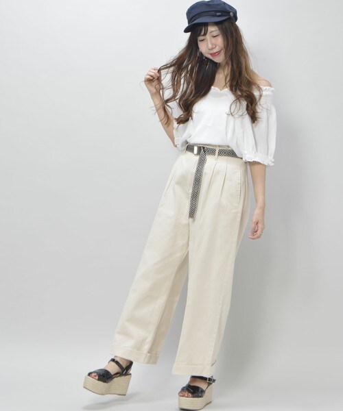 archives（アルシーヴ）の「袖ボリュームブラウス（シャツ/ブラウス・レディース・オフホワイト/ブラック/ワイン・MEDIUM）」の8枚目の写真