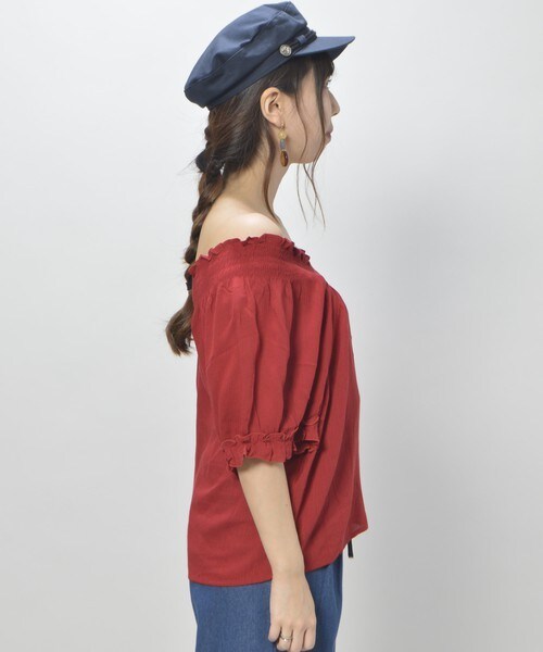 archives（アルシーヴ）の「袖ボリュームブラウス（シャツ/ブラウス・レディース・オフホワイト/ブラック/ワイン・MEDIUM）」の4枚目の写真