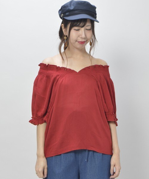 archives（アルシーヴ）の「袖ボリュームブラウス（シャツ/ブラウス・レディース・オフホワイト/ブラック/ワイン・MEDIUM）」の3枚目の写真