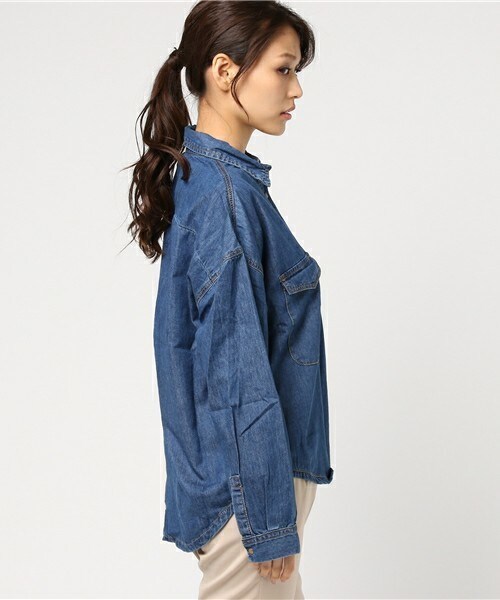 archives（アルシーヴ）の「BIGデニムシャツ（シャツ/ブラウス・レディース・グレー/ブルー/ロイヤルブルー・MEDIUM）」の5枚目の写真