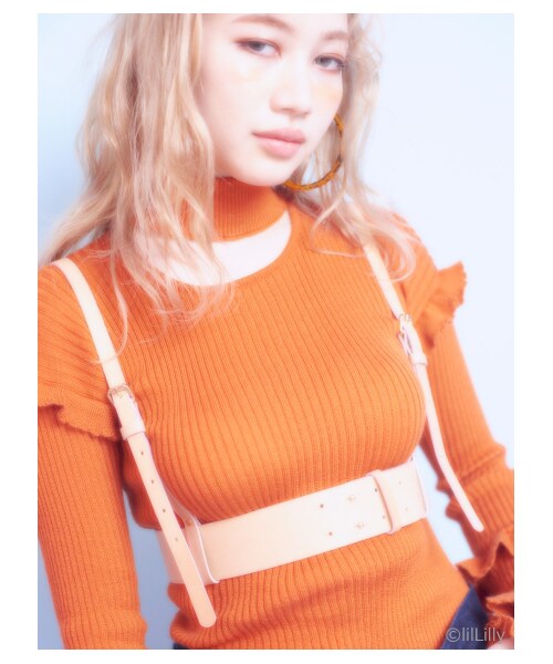 lilLilly（リルリリー）の「[LILICIOUS]レザーワイドハーネス（ファッション雑貨・レディース・BEIGE/BLACK・FREE）」の3枚目の写真