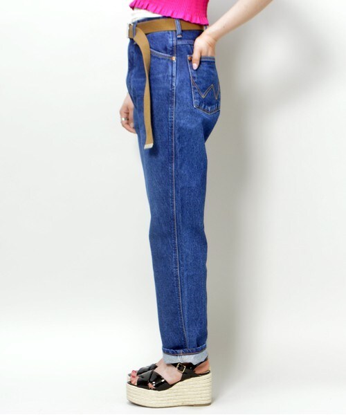 archives（アルシーヴ）の「【Wrangler】LOOSE TAPERED（デニムパンツ・レディース・ネイビー・SMALL/MEDIUM）」の2枚目の写真