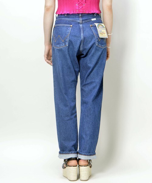 archives（アルシーヴ）の「【Wrangler】LOOSE TAPERED（デニムパンツ・レディース・ネイビー・SMALL/MEDIUM）」の4枚目の写真