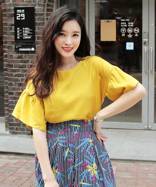 DHOLIC（ディーホリック）の「リネンブレンドギャザースリーブブラウス（シャツ/ブラウス・レディース・FREE）」の3枚目の写真