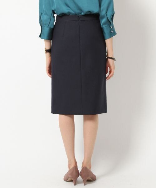 BABYLONE（バビロン）の「マエベンツタイト スカート（スカート・キャメル/グリーン/ネイビー）」の12枚目の写真