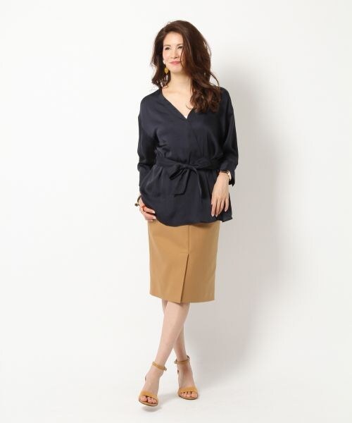 BABYLONE（バビロン）の「マエベンツタイト スカート（スカート・キャメル/グリーン/ネイビー）」の5枚目の写真