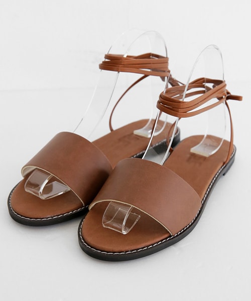 DHOLIC（ディーホリック）の「レースアップストラップサンダル（サンダル・レディース・230/235/240/245/250）」の3枚目の写真