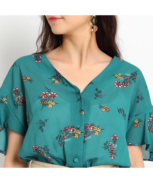 OZOC（オゾック）の「ベルト付総柄シャツワンピース（ワンピース/ドレス・レディース・グリーン/オフホワイト/マスタード/ブラック・その他）」の9枚目の写真