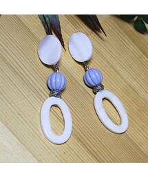 CHOUCHOU | ホワイトシェルリングピアス/イヤリング(ピアス（両耳用）)
