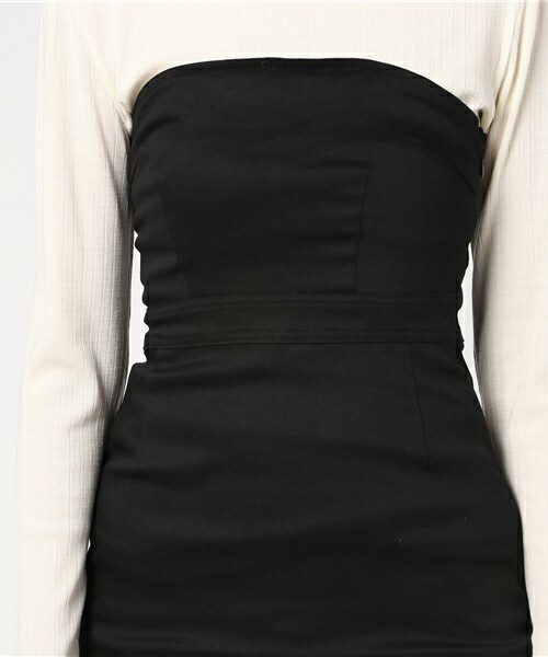 archives（アルシーヴ）の「バックレースアップワンピース（ワンピース・レディース・ブラック/ベージュ/キャメル・MEDIUM）」の7枚目の写真