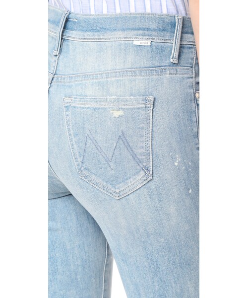 mother（マザー）の「MOTHER The Insider Crop Step Fray Jeans（デニムパンツ・レディース・Blue・24/25/26/27/28/29/30/31/32）」の3枚目の写真