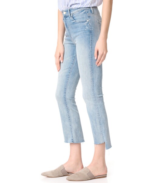 mother（マザー）の「MOTHER The Insider Crop Step Fray Jeans（デニムパンツ・レディース・Blue・24/25/26/27/28/29/30/31/32）」の5枚目の写真