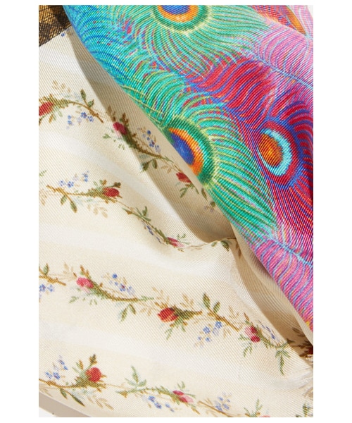 GUCCI（グッチ）の「Gucci - Loved Peacock Printed Silk Scarf - Ivory（ヘアアクセサリー・レディース・ivory・one size）」の2枚目の写真
