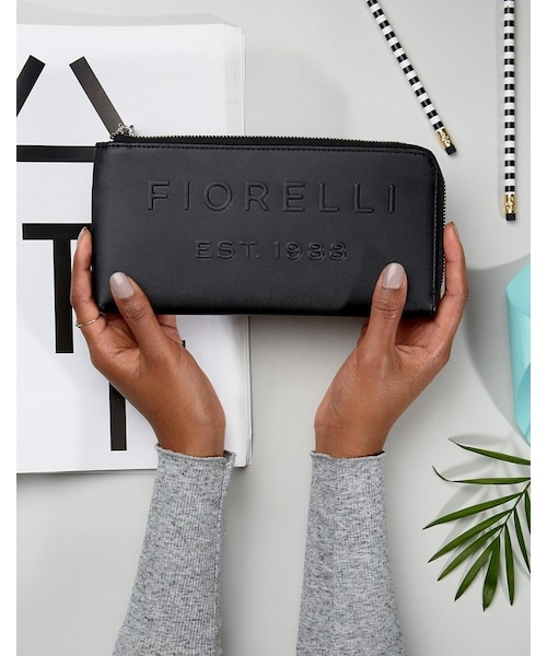 FIORELLI（フィオレッリ）の「Fiorelli Logo Travel Wallet（財布）」 WEAR