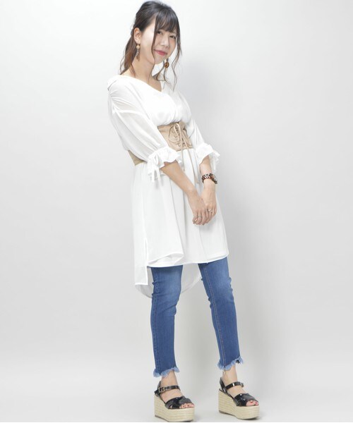 archives(アルシーヴ)の「シアーシャツワンピ×インナーセット(ワンピース・レディース・オフホワイト/ブラック/ワイン・MEDIUM)」の4枚目の写真