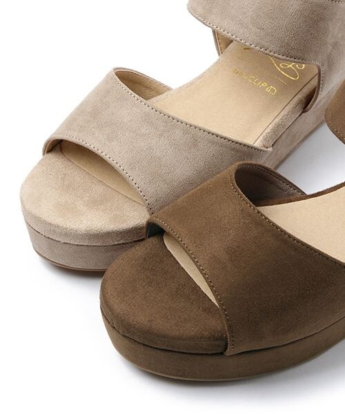 studio CLIP（スタディオクリップ）の「フェイクスエードプラットフォームサンダル（シューズ・ブラウン/ベージュ）」の12枚目の写真