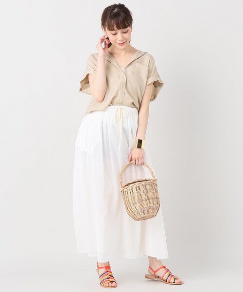 【新品タグ付】 Spick &amp; Span◆スピック＆スパン◆サイドベンツシャツ Spick & Span（スピックアンドスパン）の「サイドベンツシャツ