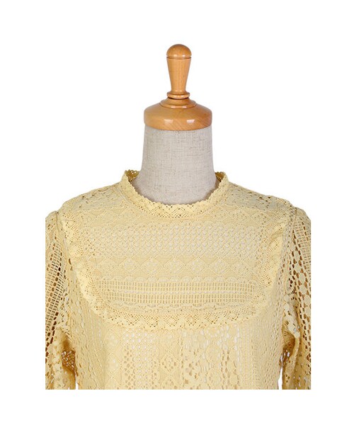 F i.n.t（フィント）の「ストライプレースヨークブラウス/F i.n.t（シャツ/ブラウス・レディース・その他）」の4枚目の写真