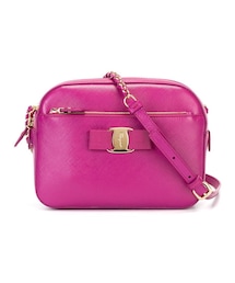FERRAGAMO | Salvatore Ferragamo - Vara 斜めがけカメラバッグ - women - レザー - ワンサイズ(ショルダーバッグ)