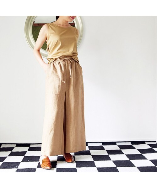 L'Ancre(アンカー)の「L'Ancre (アンカー)リネン ニュートロンイージー ベイカーパンツ(その他パンツ・レディース・ブラック/キャメル・38(M))」の2枚目の写真