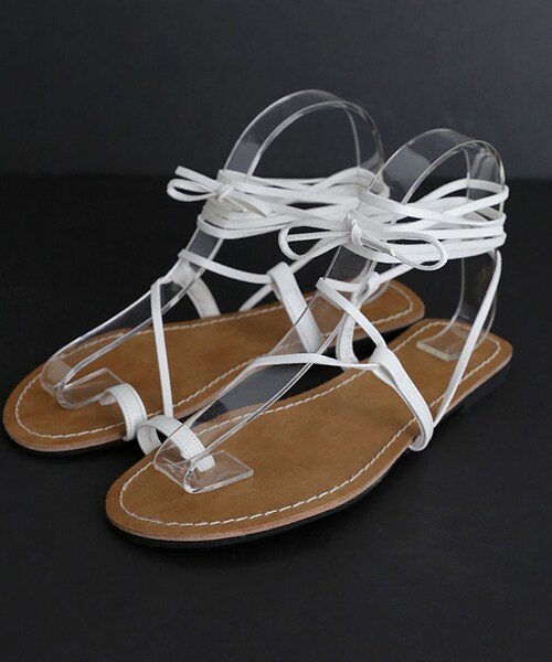 DHOLIC（ディーホリック）の「6COLORSロングレースアップフラットサンダル（サンダル・レディース・230/235/240/245/250）」の2枚目の写真